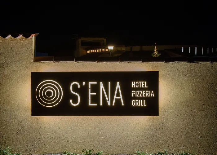 Hotel S'ena *
