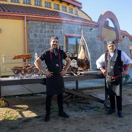 S'ena מלון ארבוס