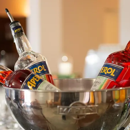 S'ena מלון ארבוס